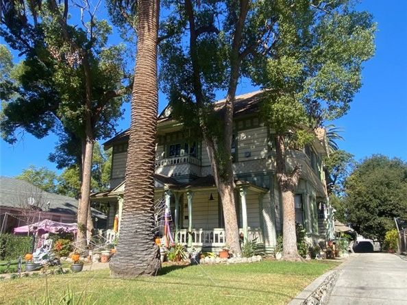 209 Carlton, Pasadena CA 91103