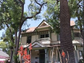 209 Carlton, Pasadena CA 91103