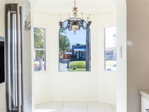 2127 W 76th, Los Angeles CA 90047