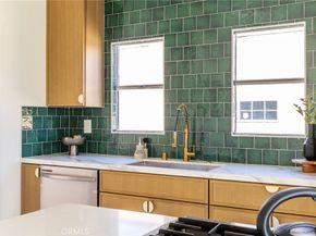 2127 W 76th, Los Angeles CA 90047