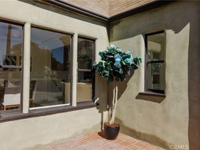 2127 W 76th, Los Angeles CA 90047