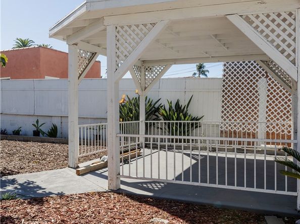 2127 W 76th, Los Angeles CA 90047