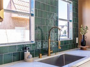 2127 W 76th, Los Angeles CA 90047