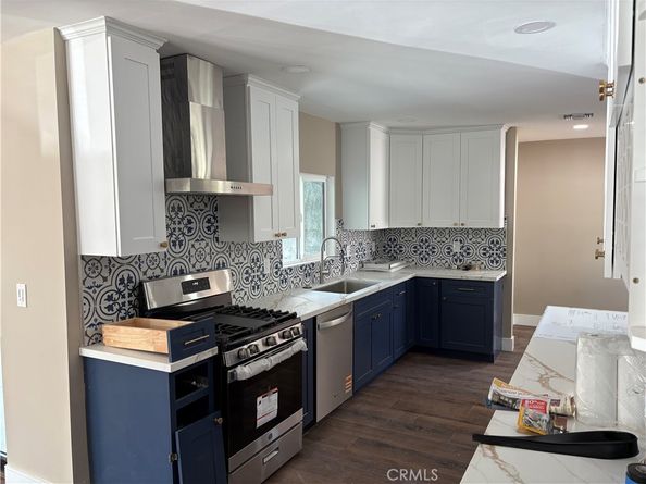 2715 Petaluma Avenue, Long Beach CA 90815