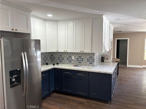 2715 Petaluma Avenue, Long Beach CA 90815