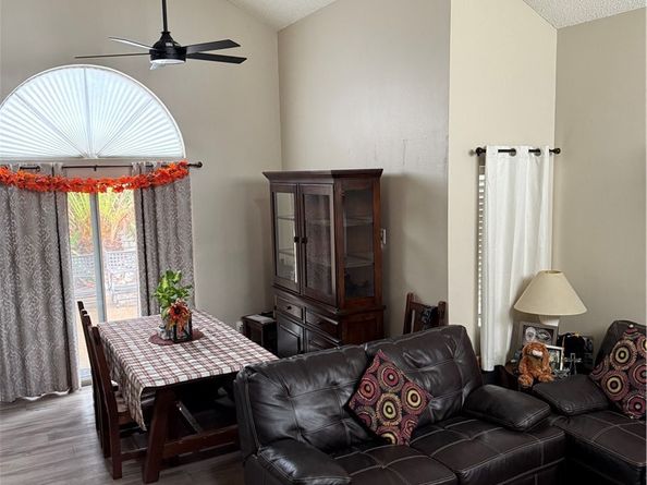 13584 Sutter Court, Fontana CA 92336