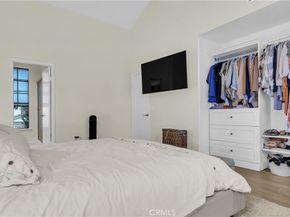 325 E Chapman B, Placentia CA 92870