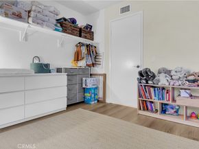 325 E Chapman B, Placentia CA 92870