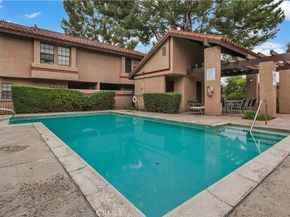 325 E Chapman B, Placentia CA 92870