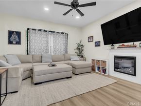 325 E Chapman B, Placentia CA 92870