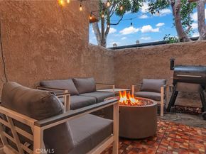 325 E Chapman B, Placentia CA 92870