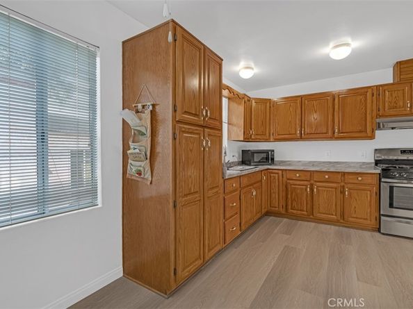 1227 Western Avenue, Glendale CA 91201