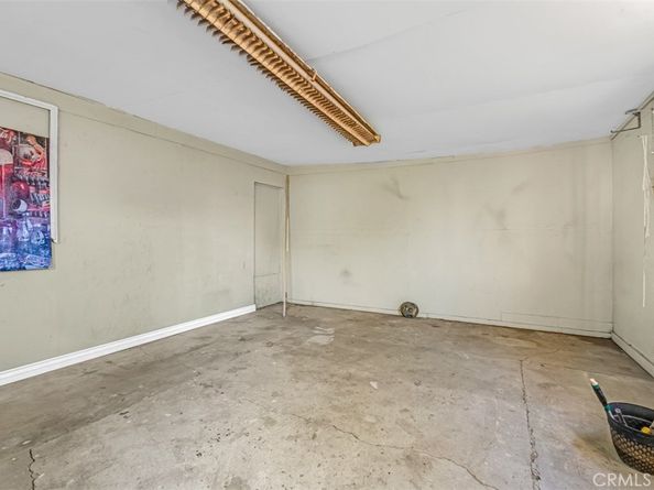 1227 Western Avenue, Glendale CA 91201