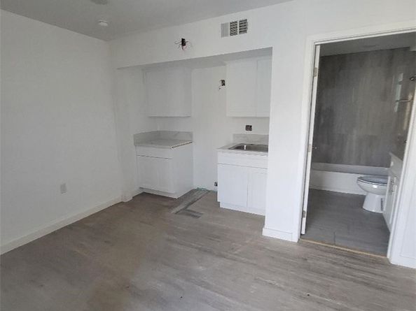 9312 Pace, Los Angeles CA 90002