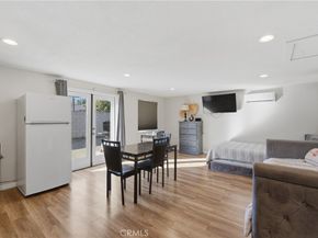 745 N N Vine St, Anaheim CA 92805