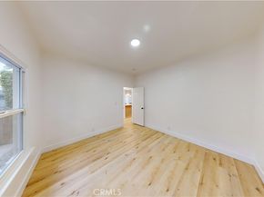 2249 W 30th Street, Los Angeles CA 90018