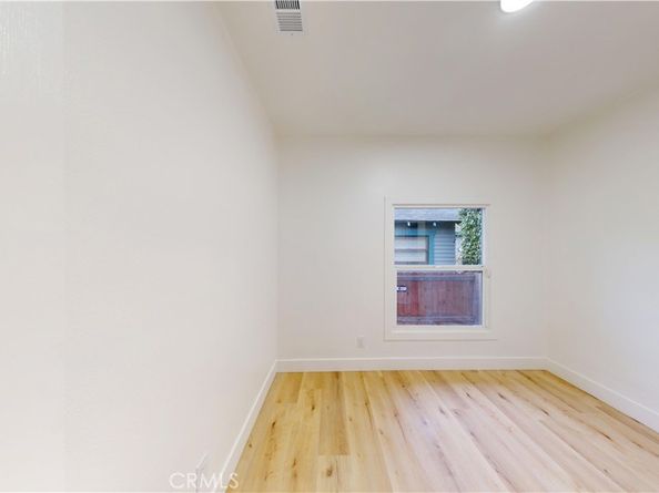 2249 W 30th Street, Los Angeles CA 90018