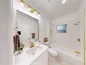 2249 W 30th Street, Los Angeles CA 90018