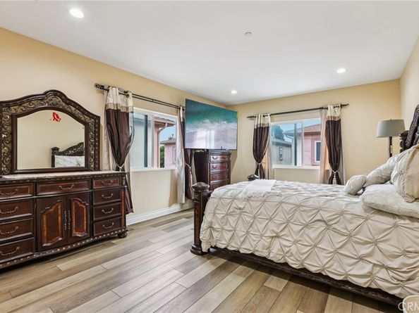 204 E 121st Street, Los Angeles CA 90061