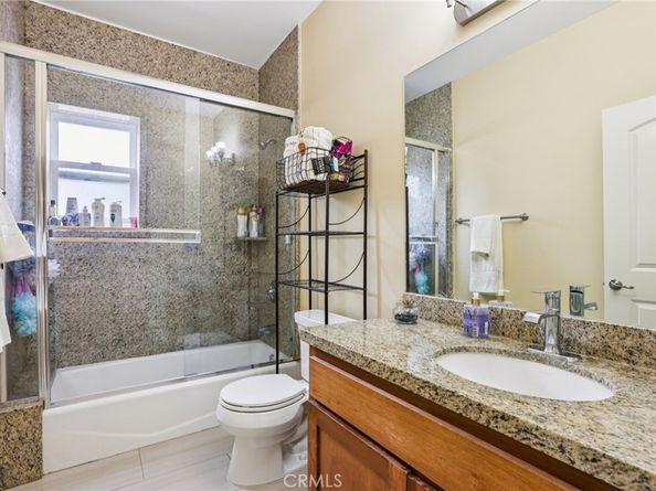 204 E 121st Street, Los Angeles CA 90061