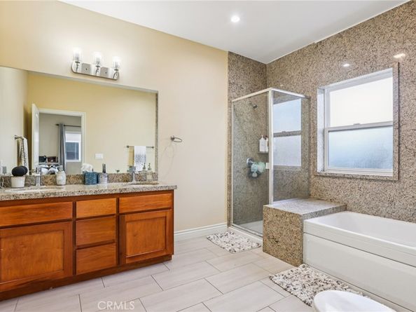 204 E 121st Street, Los Angeles CA 90061