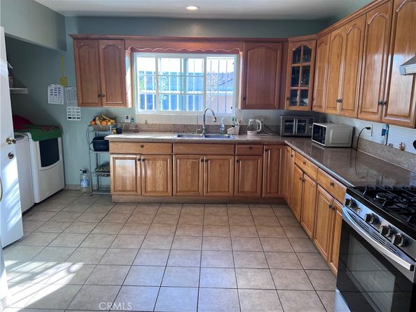 1222 E 103rd Street, Los Angeles CA 90002