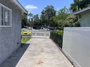 1222 E 103rd Street, Los Angeles CA 90002