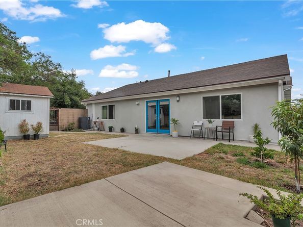 1121 Eucalyptus Lane, Pasadena CA 91103