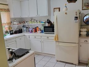 718 S Vine Avenue A, Ontario CA 91762