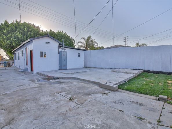 9218 Hooper Avenue, Los Angeles CA 90002