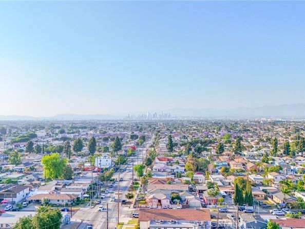 9218 Hooper Avenue, Los Angeles CA 90002