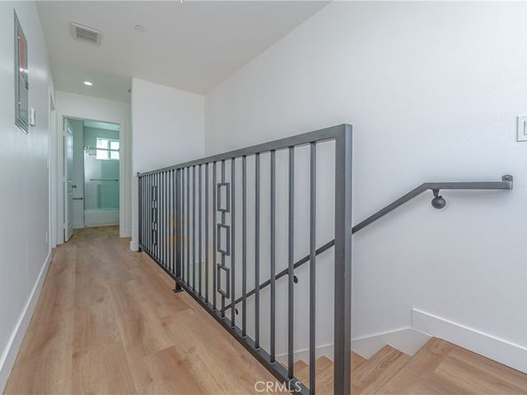 1201 E 59th Place, Los Angeles CA 90001