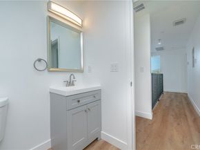1201 E 59th Place, Los Angeles CA 90001