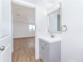 1201 E 59th Place, Los Angeles CA 90001
