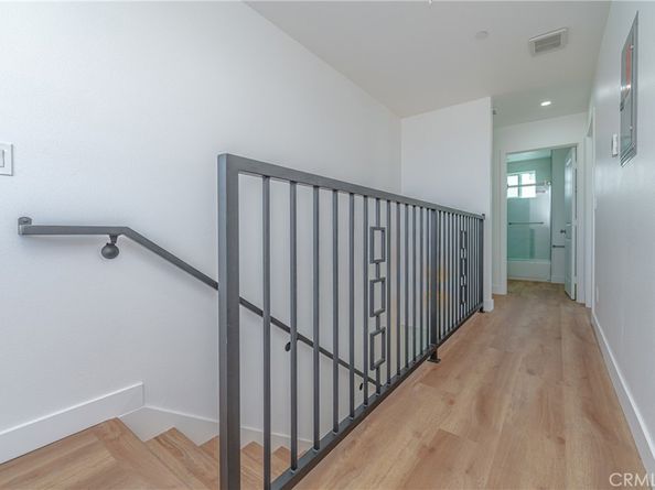 1201 E 59th Place, Los Angeles CA 90001