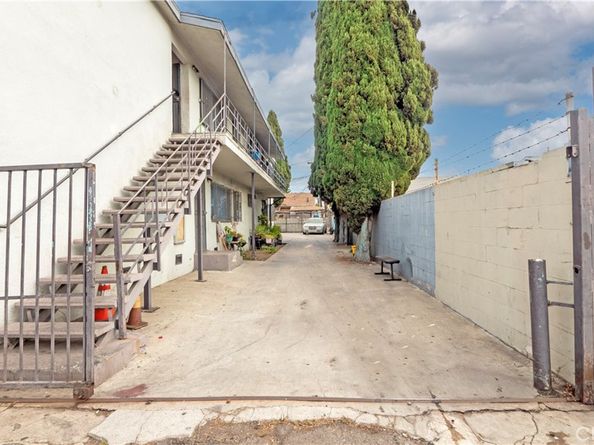 5110 Compton Avenue, Los Angeles CA 90011