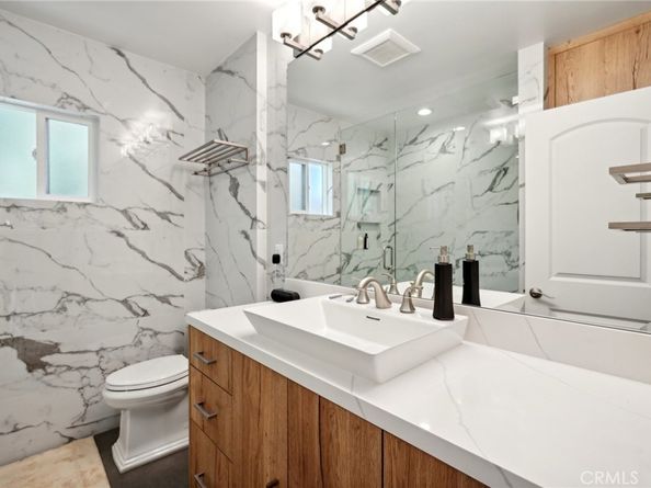 7418 Denrock Avenue, Los Angeles CA 90045