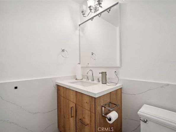 7418 Denrock Avenue, Los Angeles CA 90045