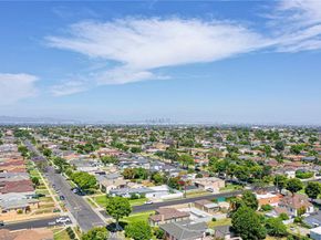 9700 S 5th Avenue, Inglewood CA 90305
