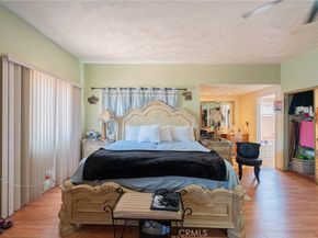 9700 S 5th Avenue, Inglewood CA 90305