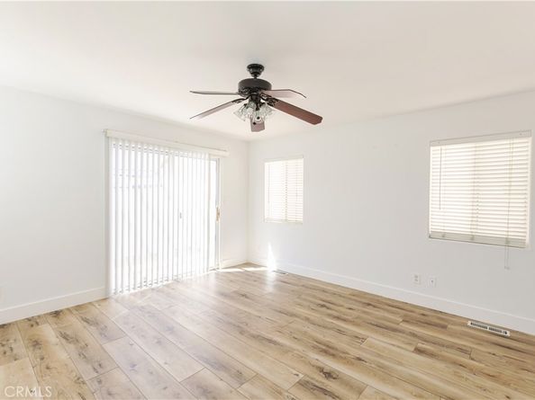 229 La Verne, Long Beach CA 90803