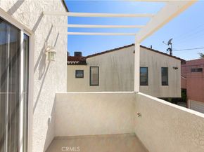 229 La Verne, Long Beach CA 90803