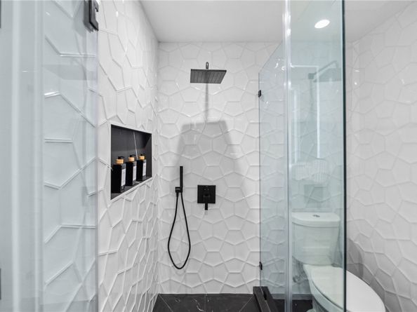 408 Rustic Drive, Los Angeles CA 90065