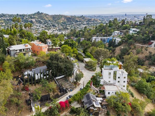 408 Rustic Drive, Los Angeles CA 90065