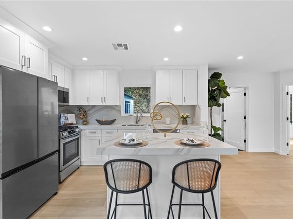 408 Rustic Drive, Los Angeles CA 90065