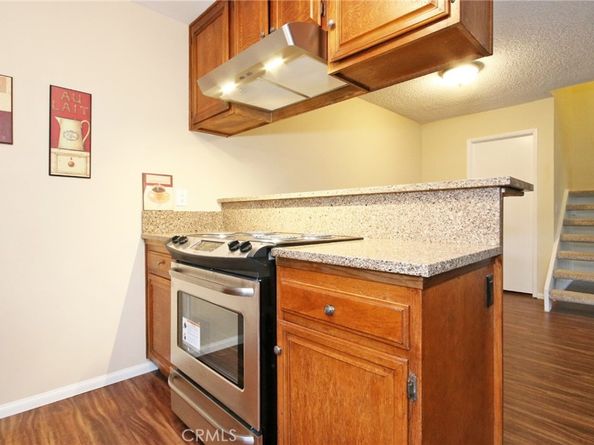 9693 caminito del vida, La Jolla CA 92121