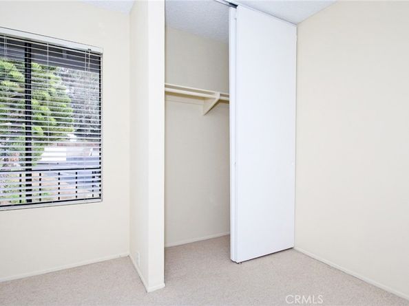 9693 caminito del vida, La Jolla CA 92121