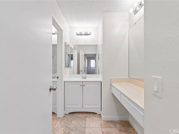 600 W 3rd Street B W 107, Santa Ana CA 92701