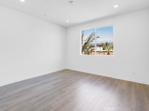 980 N Tangent Privado 305, Ontario CA 91764