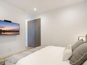 337 N Spaulding Avenue, Los Angeles CA 90036